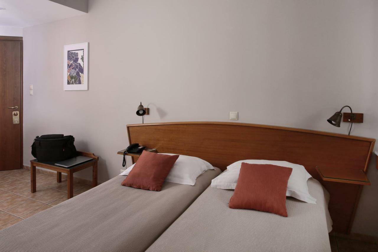 Evripides Hotel Athén Kültér fotó